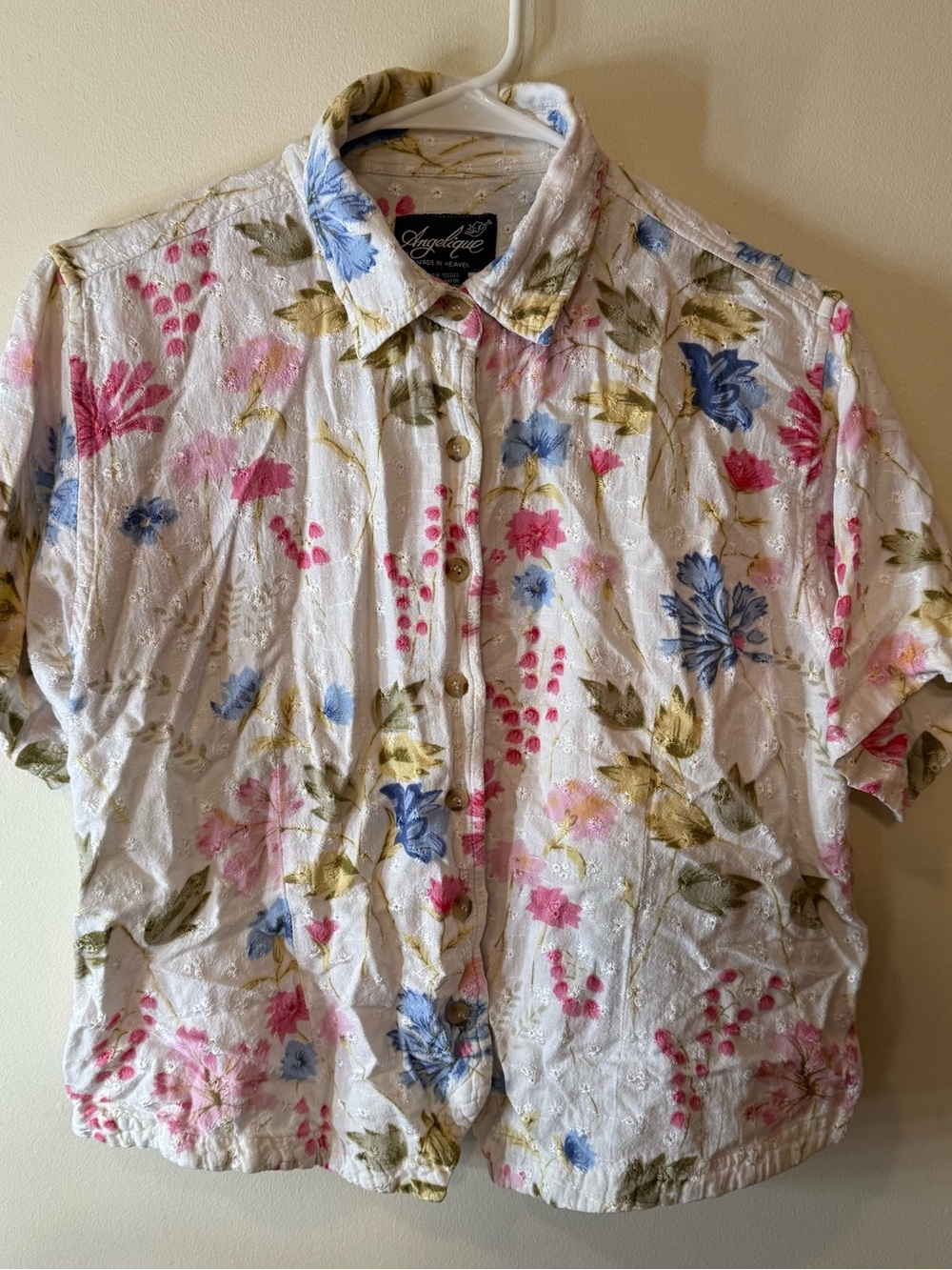 Angelique White Floral Short-Sleeve Button-Down Shirt